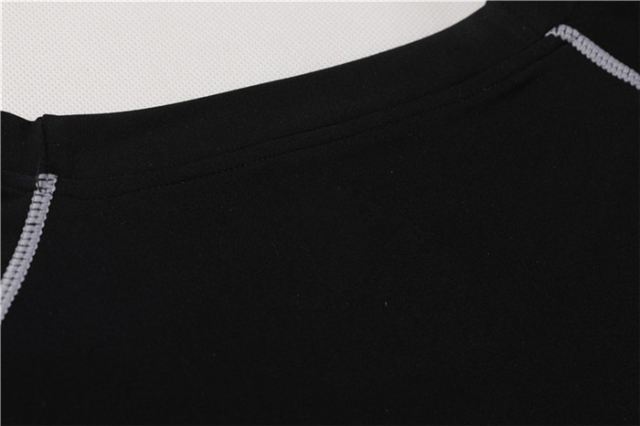 Rash guard Rash guard