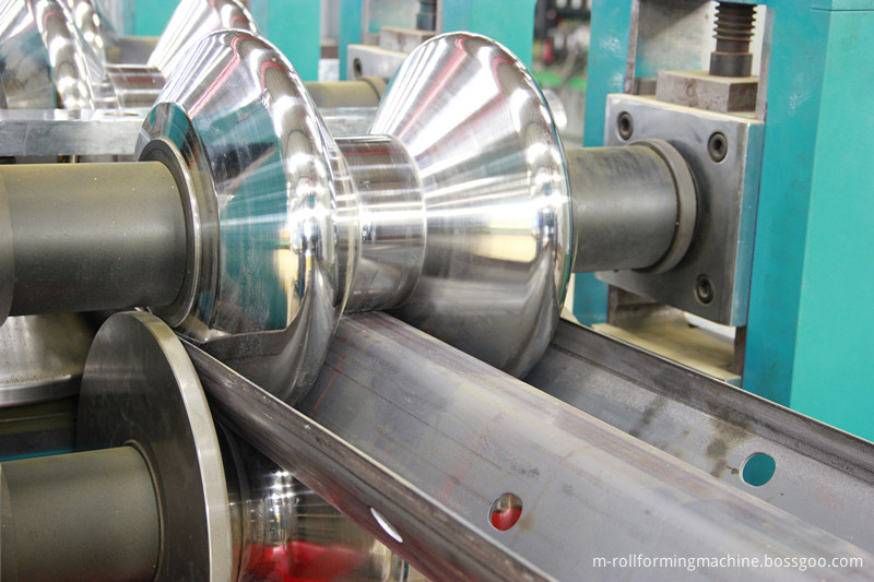 guardrail forming machine guardrail forming machine