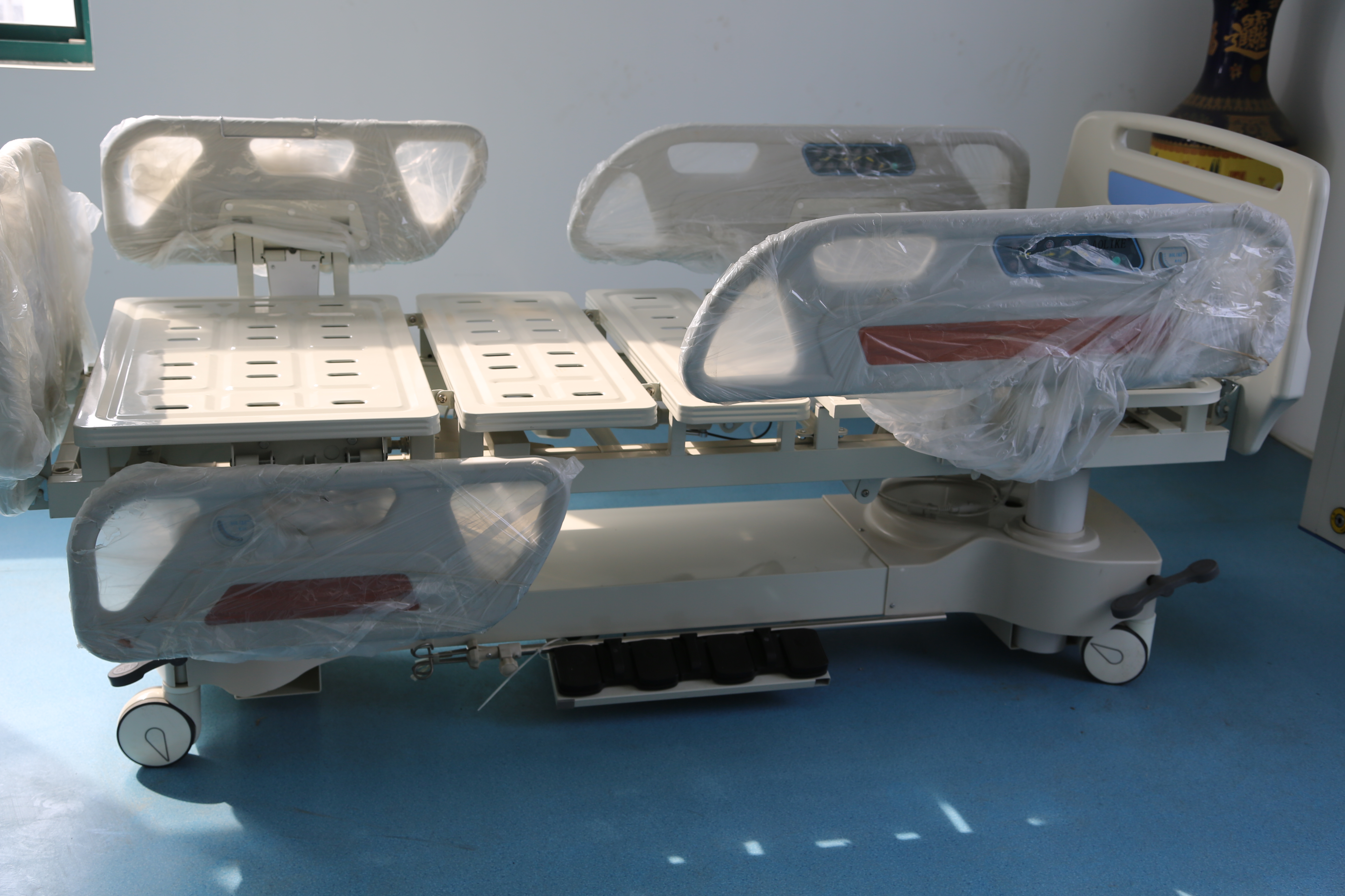 Mingtai electric hospital bed