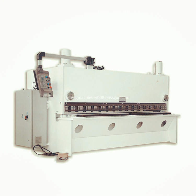 Tesoura hidráulica para portões cnc Hydraulic gate shears cnc