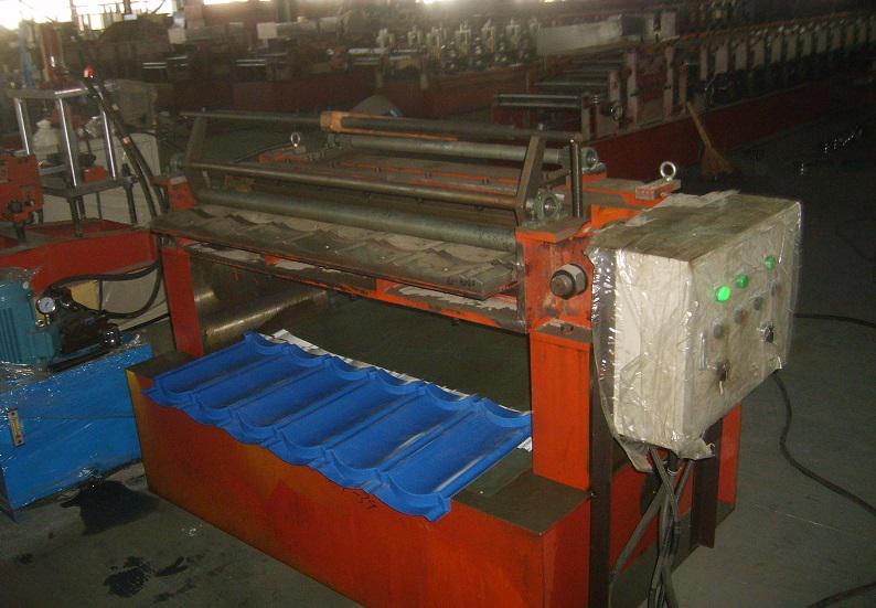 เครื่องตัดลูกไม้ Lace Shearing Machine for Stone Coated Metal Roofing Product Line