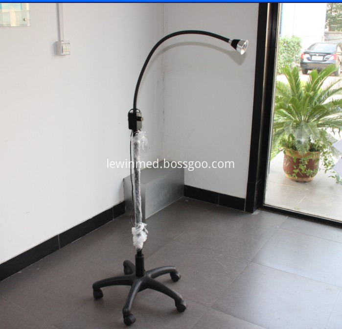 mobile exam lamp