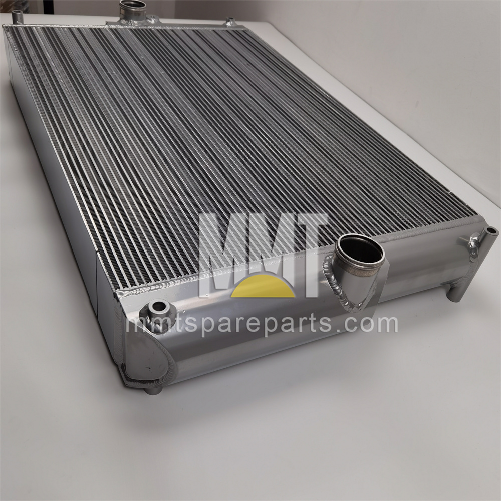 Radiator 256-5310 Radiator 256-5310