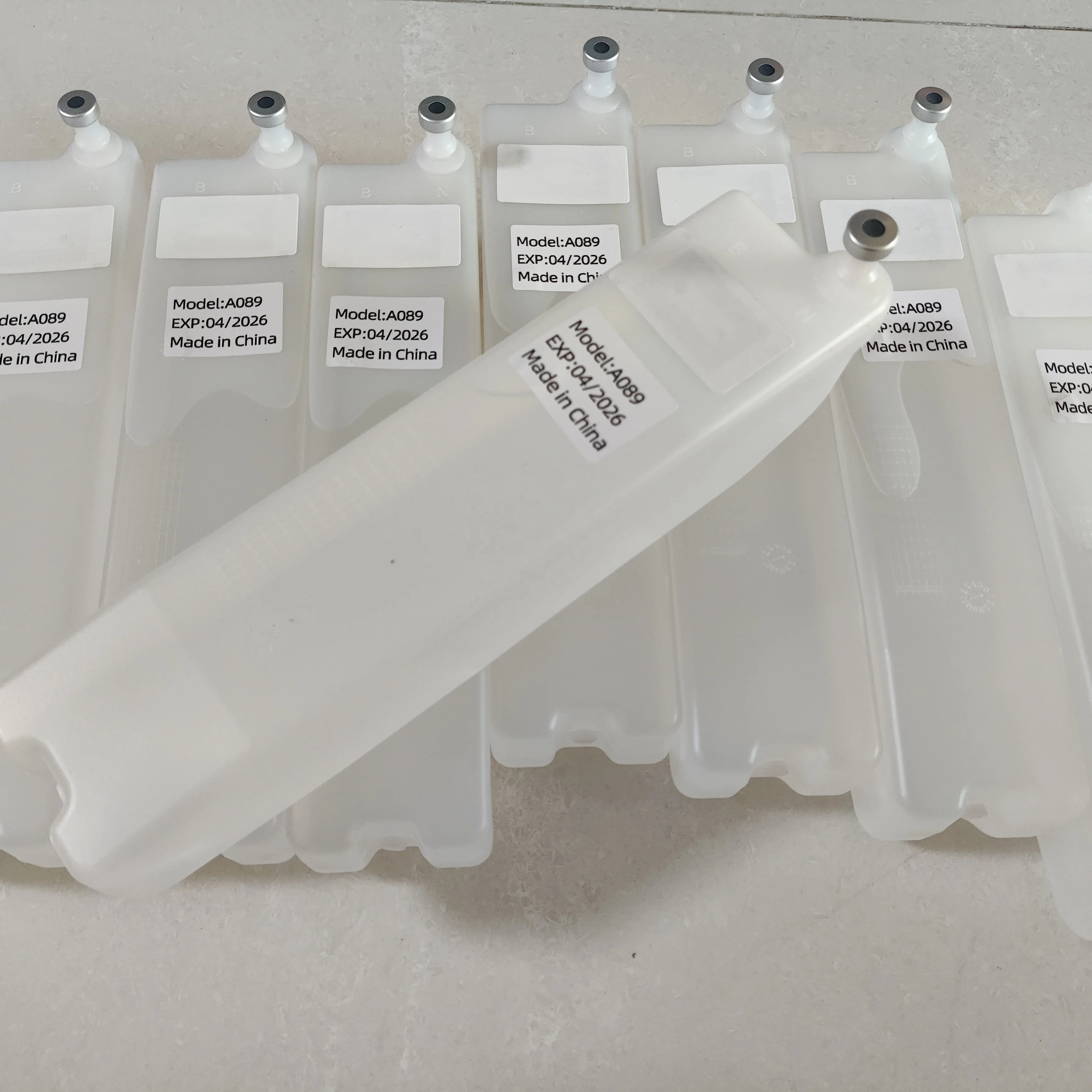 MarkemImaje A089 make up with rfid chip tag 800ml cartridges for Markem-Imaje 9018 CIJ printers1 MarkemImaje A089 make up with rfid chip tag 800ml cartridges for Markem-Imaje 9018 CIJ printers1