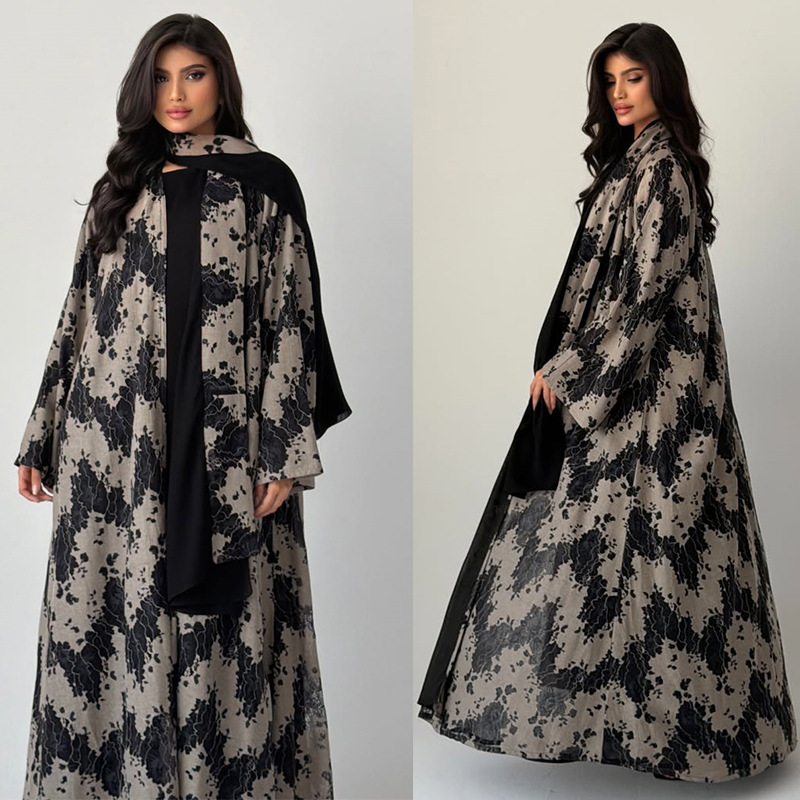 Black Lace Open Abaya Set Detail Black Lace Open Abaya Set Detail