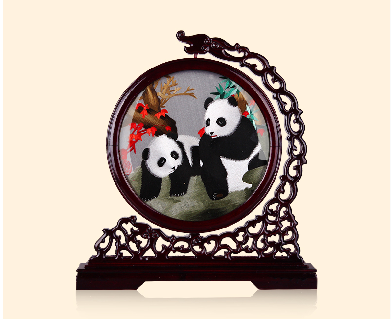 Panda bordado à mão Hand Embroidered Panda
