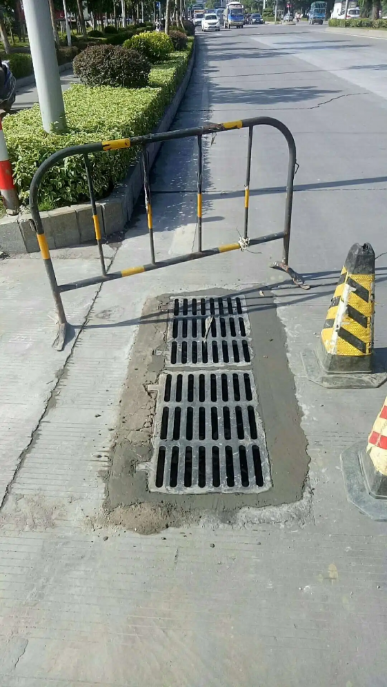 Nodular cast iron rain grate Nodular cast iron rain grate