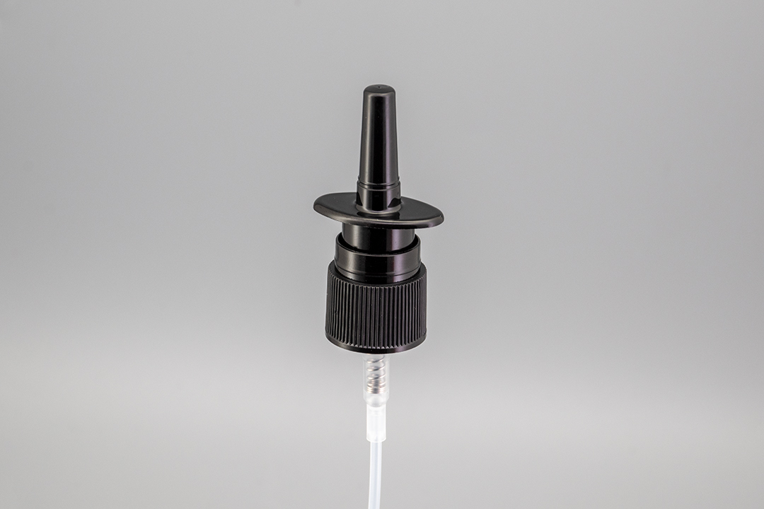 18/410 Black Ribbed Nasal Pump with Safety Clip 18/410 Black Ribbed Nasal Pump with Safety Clip