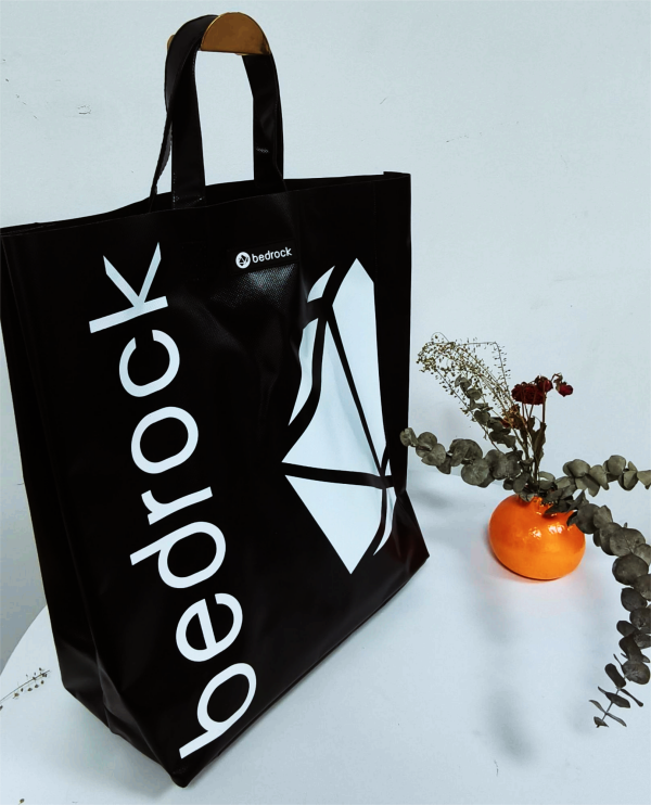 Customized letter truck tarpaulin PVC totebags Customized letter truck tarpaulin PVC totebags