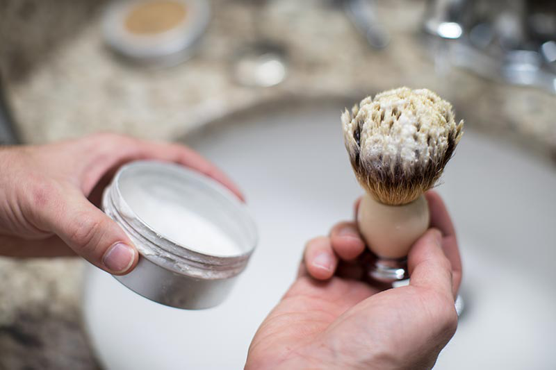 how to use shaving brush 2