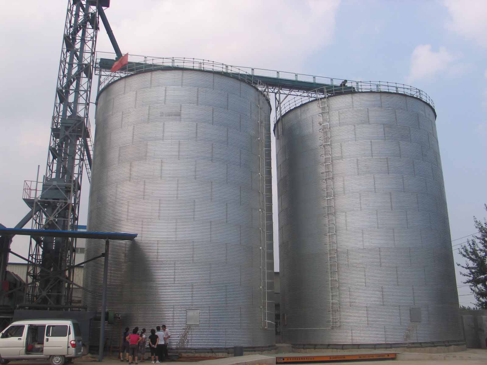 Silo à fond plat Flat-Bottom-Silo