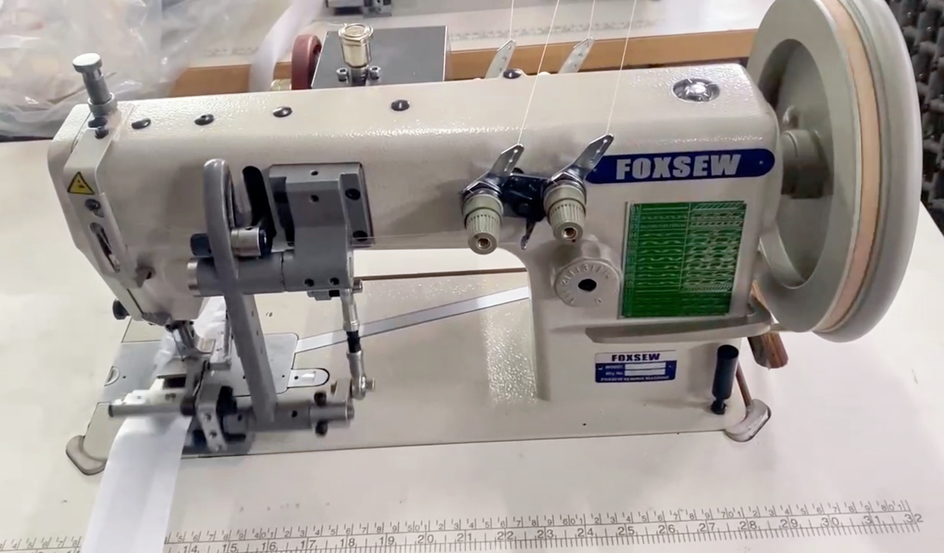 Multi Function Pleating Sewing Machine FOXSEW FX400 -9 Multi Function Pleating Sewing Machine FOXSEW FX400 -9