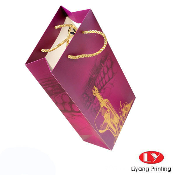 dois saco de embalagem de vinho two packing wine bag