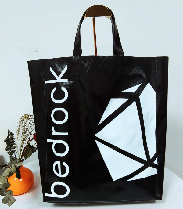 Customized letter truck tarpaulin PVC totebags Customized letter truck tarpaulin PVC totebags