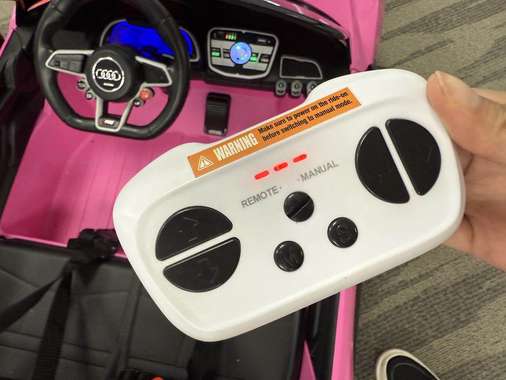 12V Kids Ride On Car 12V Kids Ride On Car