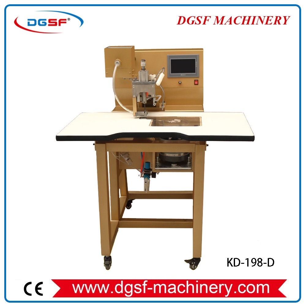 KD-198-D Automatie four claws base button plastie pearl setting machine (big table) (1) KD-198-D Automatie four claws base button plastie pearl setting machine (big table) (1)