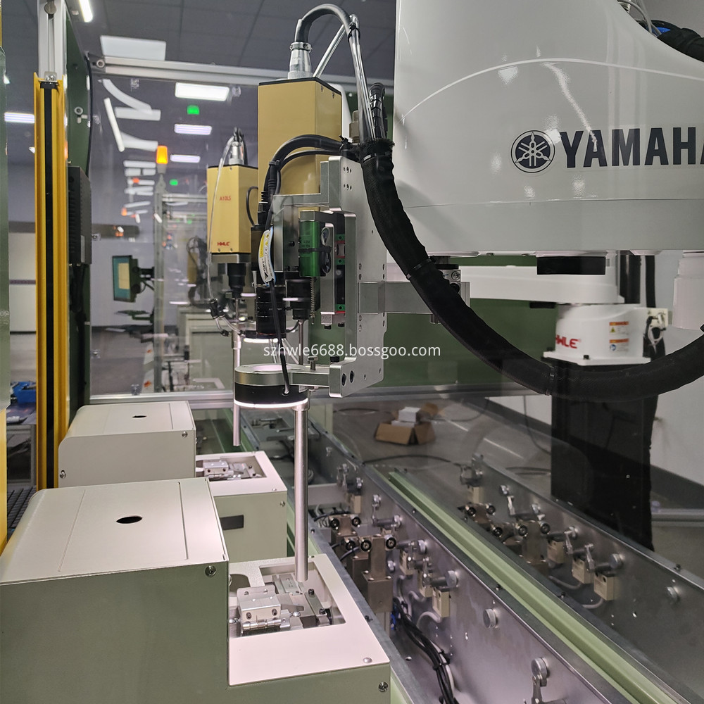 Automatic Screw Tight Machine