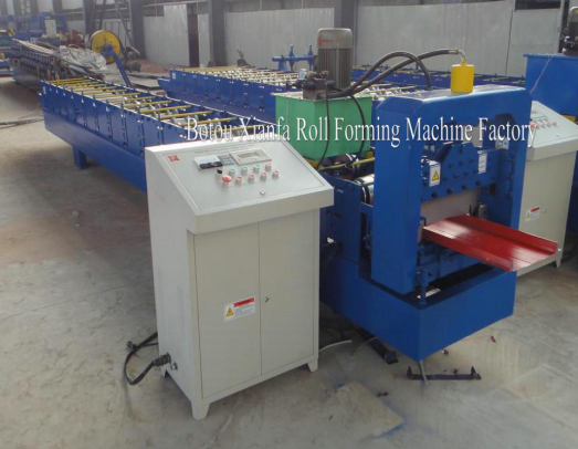 Self-locking Roll Forming Machine