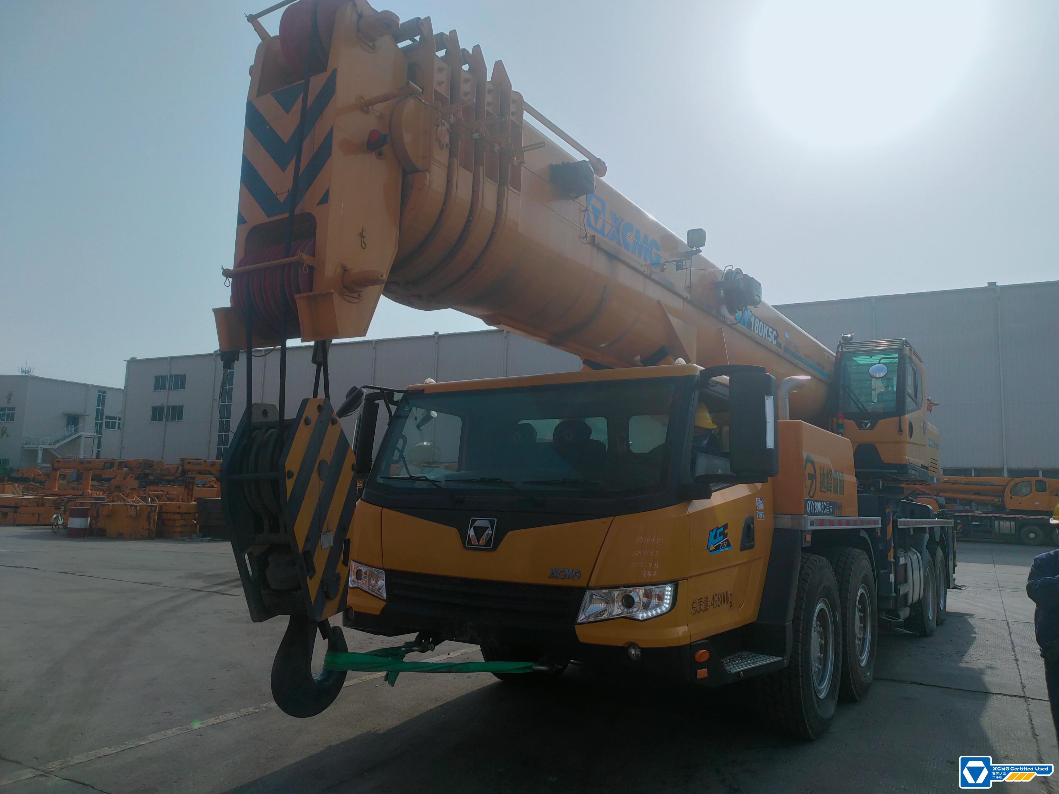 Affordable used truck crane with 70 ton lifting capacity, great value Affordable used truck crane with 70 ton lifting capacity, great value