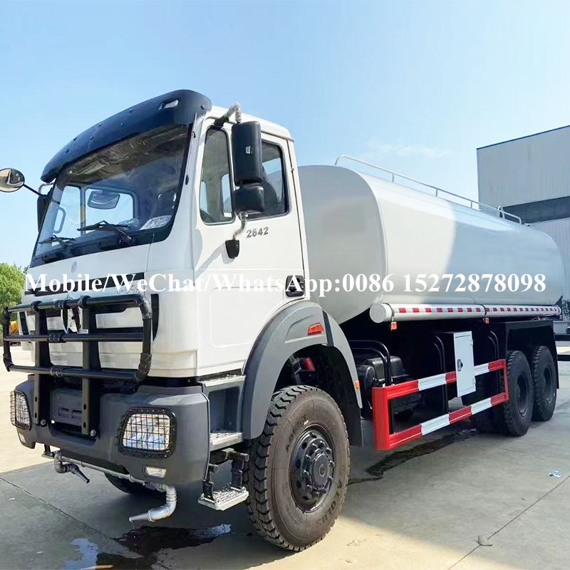 Water Truck (4) Water Truck (4)