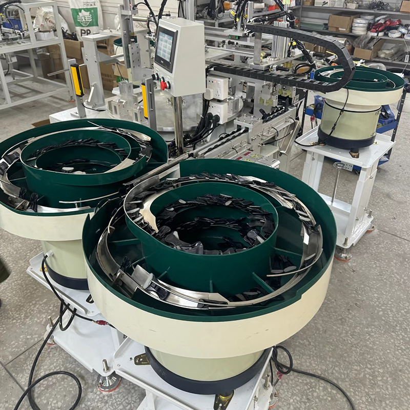 Plastic Hanger Making Machine Plastic Hanger Making Machine