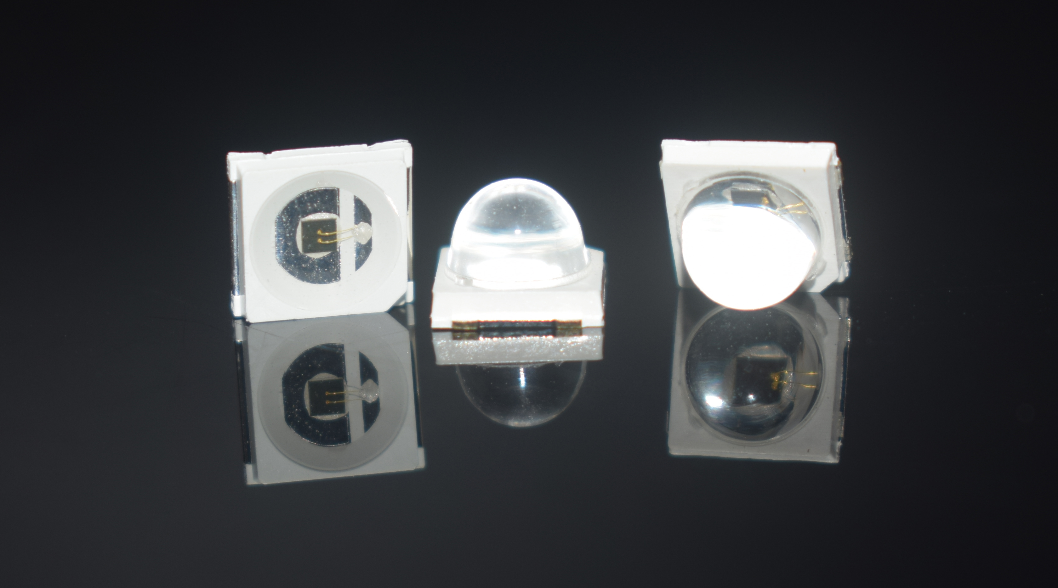 Dome lens SMD LED