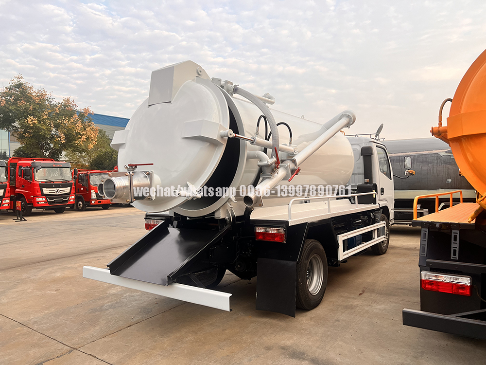 suction sewage truck 3 suction sewage truck 3