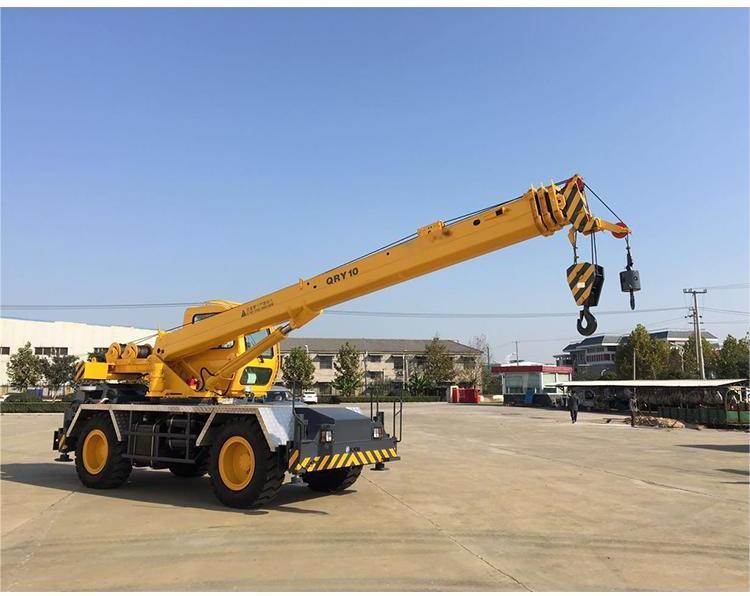 small all terrain crane small all terrain crane