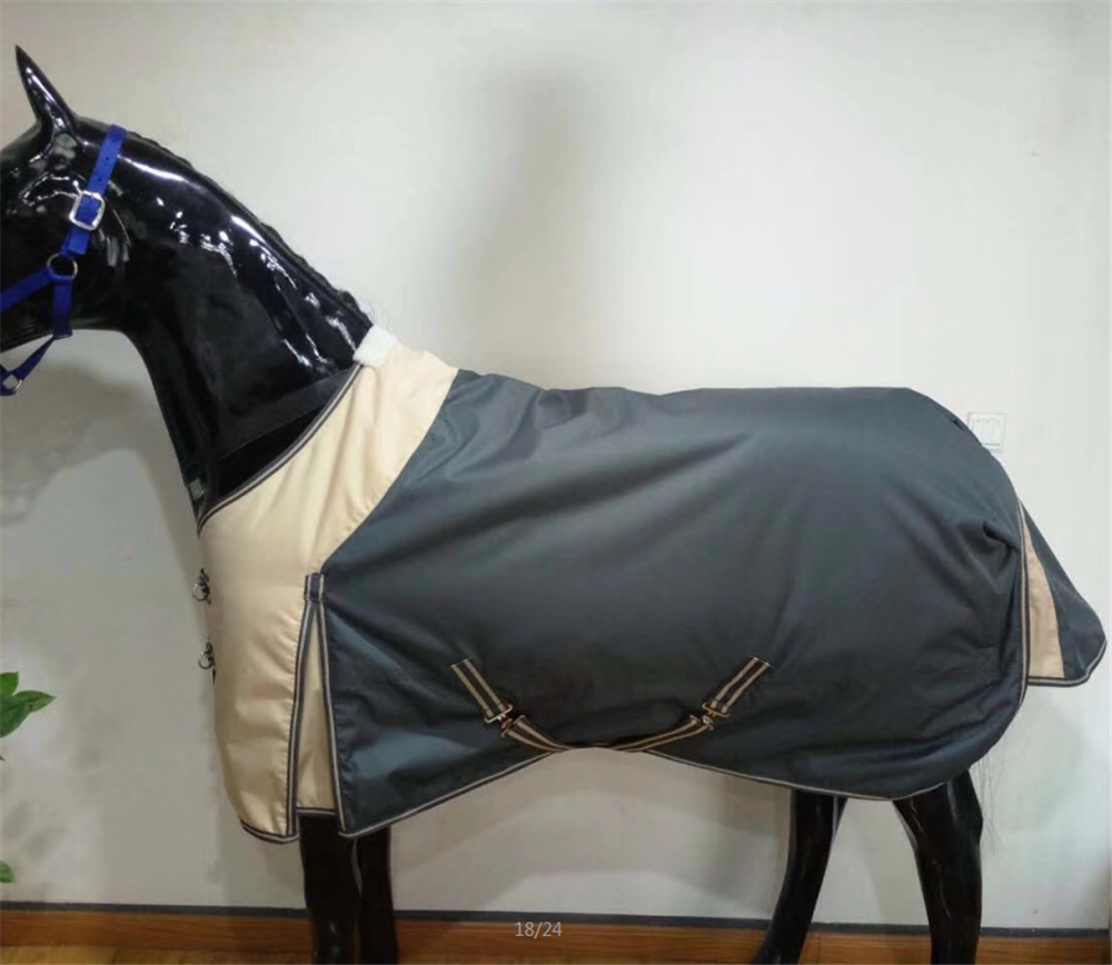 turnout horse rug