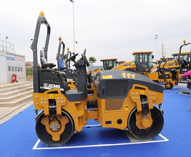 XCMG-Official-Manufacturer-Light-Compactor-Xmr303s-Mini-Double-Drum-Road-Roller (4) XCMG-Official-Manufacturer-Light-Compactor-Xmr303s-Mini-Double-Drum-Road-Roller (4)
