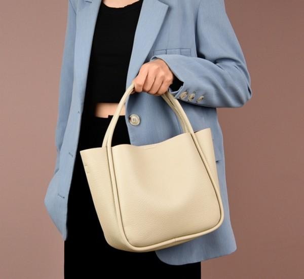Fashionable Women's Bucket Bag 2025 Fashionable Women's Bucket Bag 2025