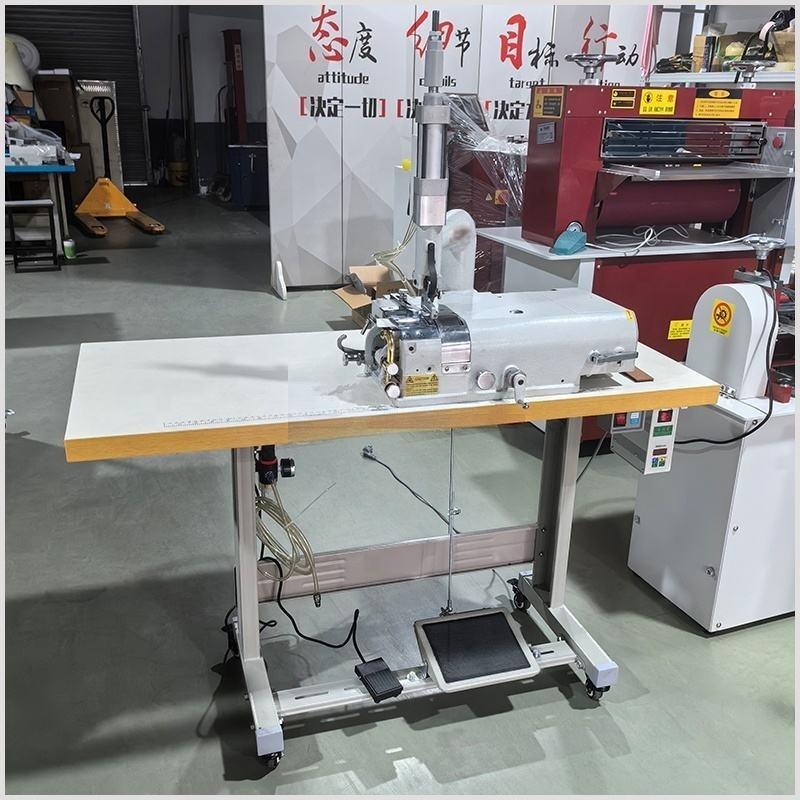 DL-75068 Pneumatic Leather Belt Head Skiving Machine Auto Sharpening System Servo Motor AutoFootswitch Leather Skiver (6) DL-75068 Pneumatic Leather Belt Head Skiving Machine Auto Sharpening System Servo Motor AutoFootswitch Leather Skiver (6)