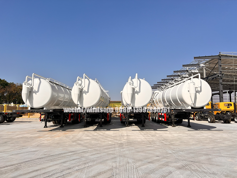 Vacuum tanker semi trailer with vacuum pump Vacuum tanker semi trailer with vacuum pump