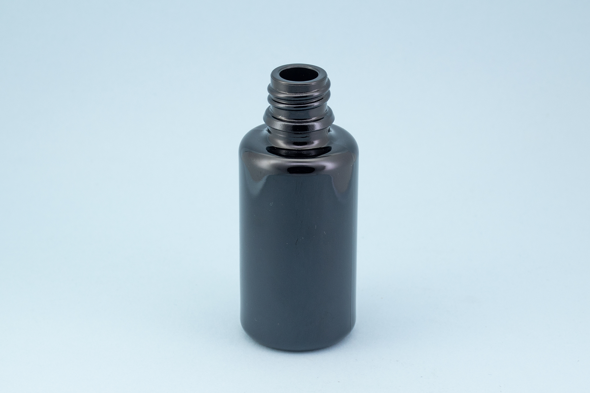 30 ml/1 oz Black Cylinder Glass Bottle With 18/410 Neck 30 ml/1 oz Black Cylinder Glass Bottle With 18/410 Neck