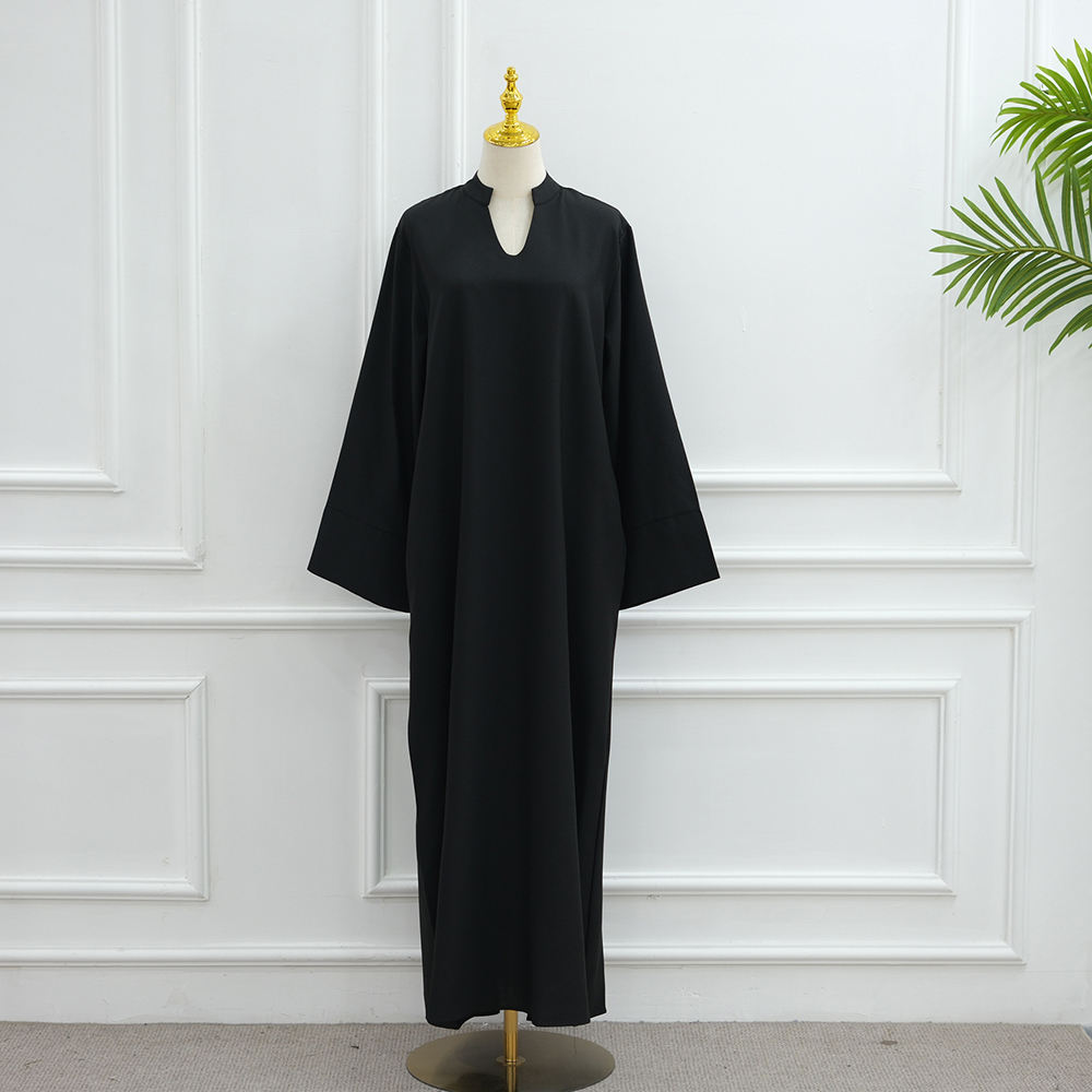 Minimalist Linen Closed Abaya Full Design Minimalist Linen Closed Abaya Full Design