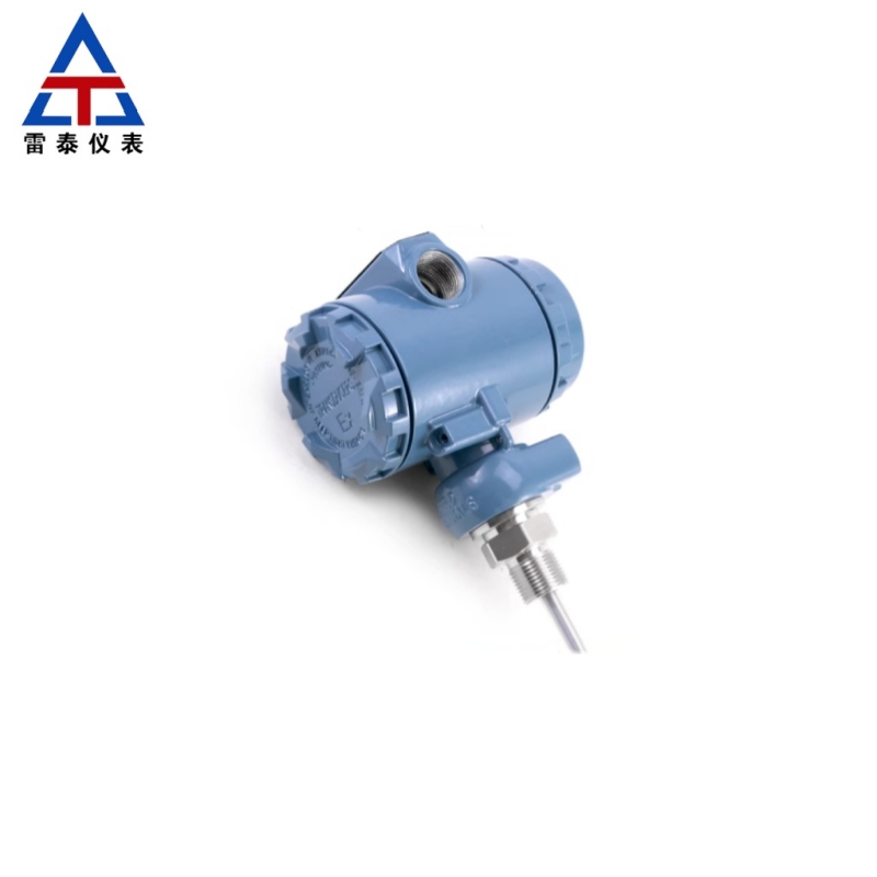 Direct insertion capacitive liquid level transmitter Direct insertion capacitive liquid level transmitter