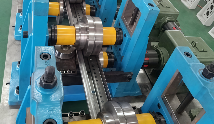 GGD Profile Roll Forming Machine GGD Profile Roll Forming Machine