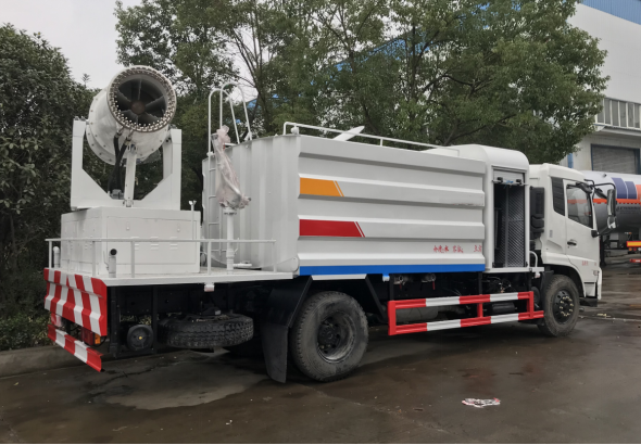 Спринклер Грузовик 03 Sprinkler Truck 03