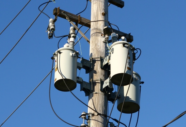 Single Phase Pole Mounted Transformer Single Phase Pole Mounted Transformer