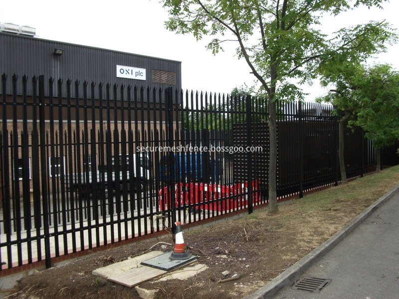 w shade palisade fence application w shade palisade fence application
