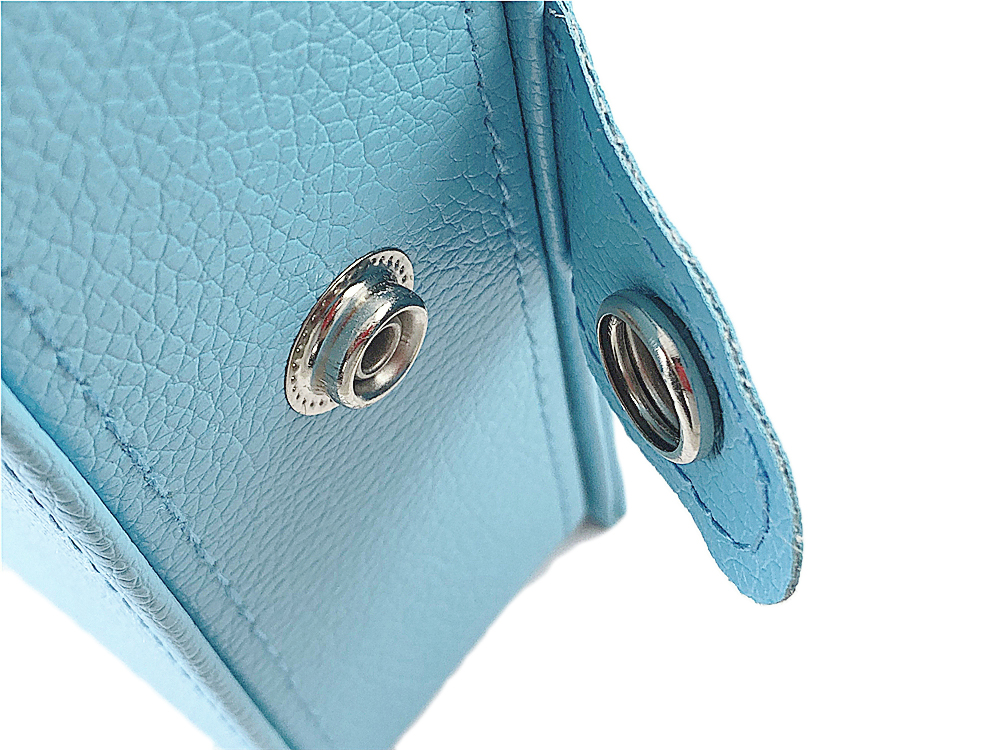 Attaches en tissu Fabric Fasteners