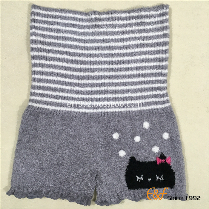 Widened Elastic Haramaki Strip Short Pants in Winter Widened Elastic Haramaki Strip Short Pants in Winter