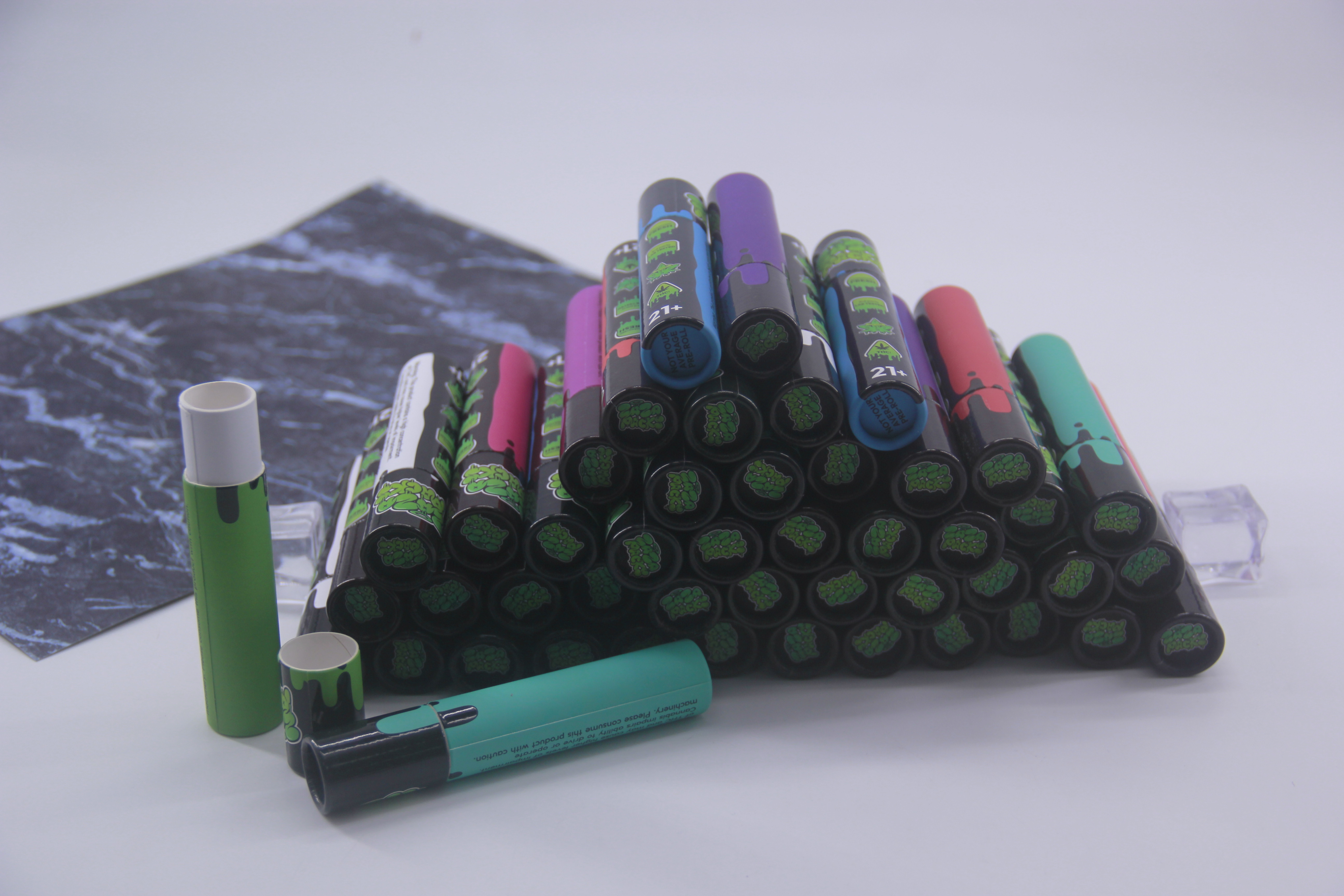 CMYK technology electronic cigarette oil round paper tube packaging CMYK technology electronic cigarette oil round paper tube packaging