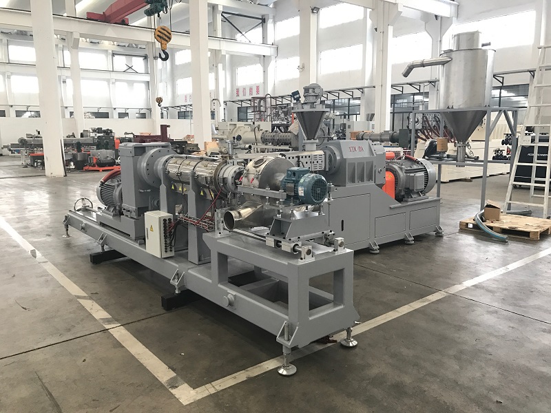compounding system compounding system