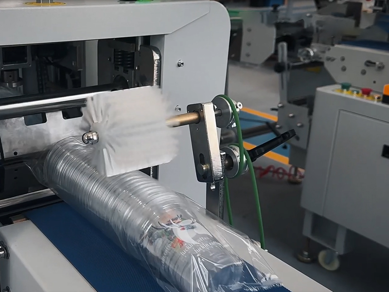 Automatic Pillow Packaging Machine Automatic Pillow Packaging Machine