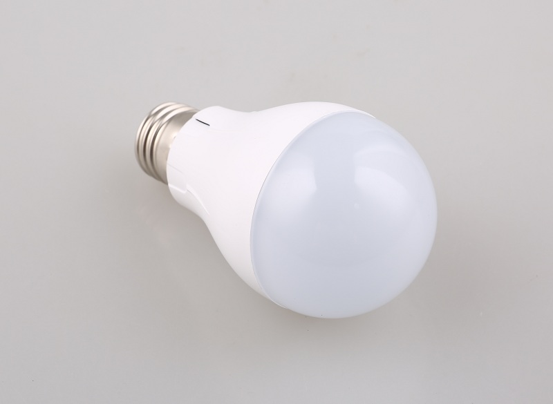 dim to bright motion sensor light bulb