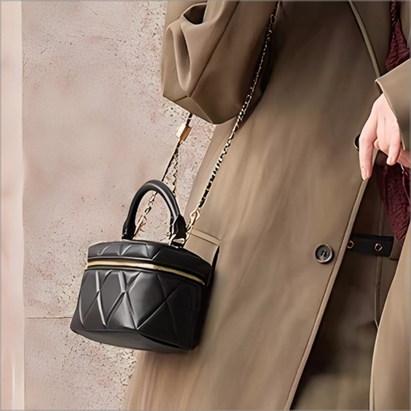 2025 Summer Fashion Striped Chain Box Handbag 2025 Summer Fashion Striped Chain Box Handbag