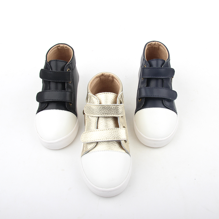 Kasut kasual Casual Shoes