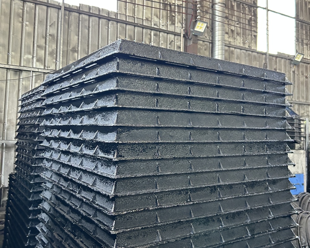 manhole cover 12 manhole cover 12