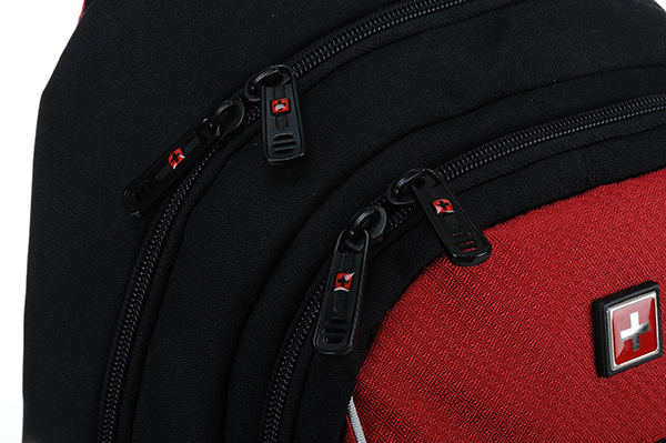 Sac à dos d'école avec zip School backpack with meatal zipper